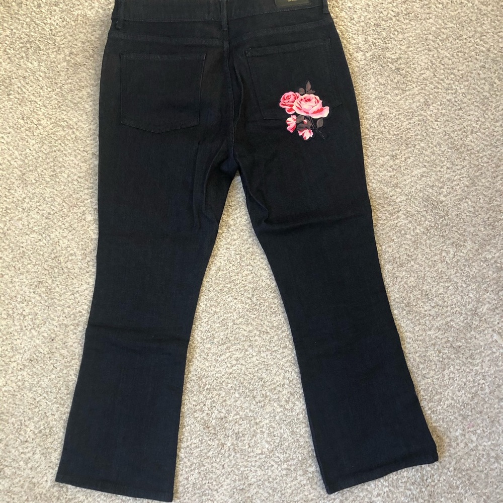 Kate Spade ‘Rambling Roses jeans’ - Picture 4 of 15